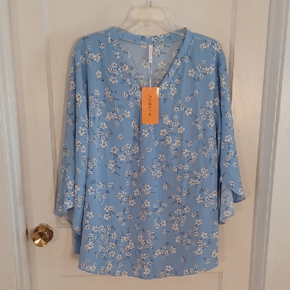 Blue Floral Women's Blouse Size 3xlarge Aodemo Blue And White